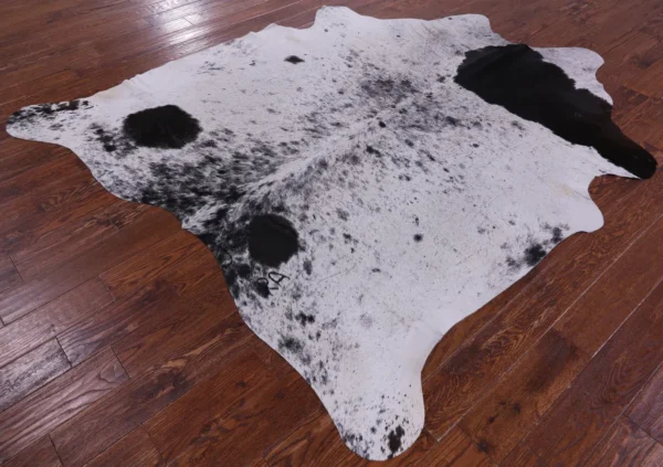 Salt and Pepper Cowhide Leather Rug in a cozy setting